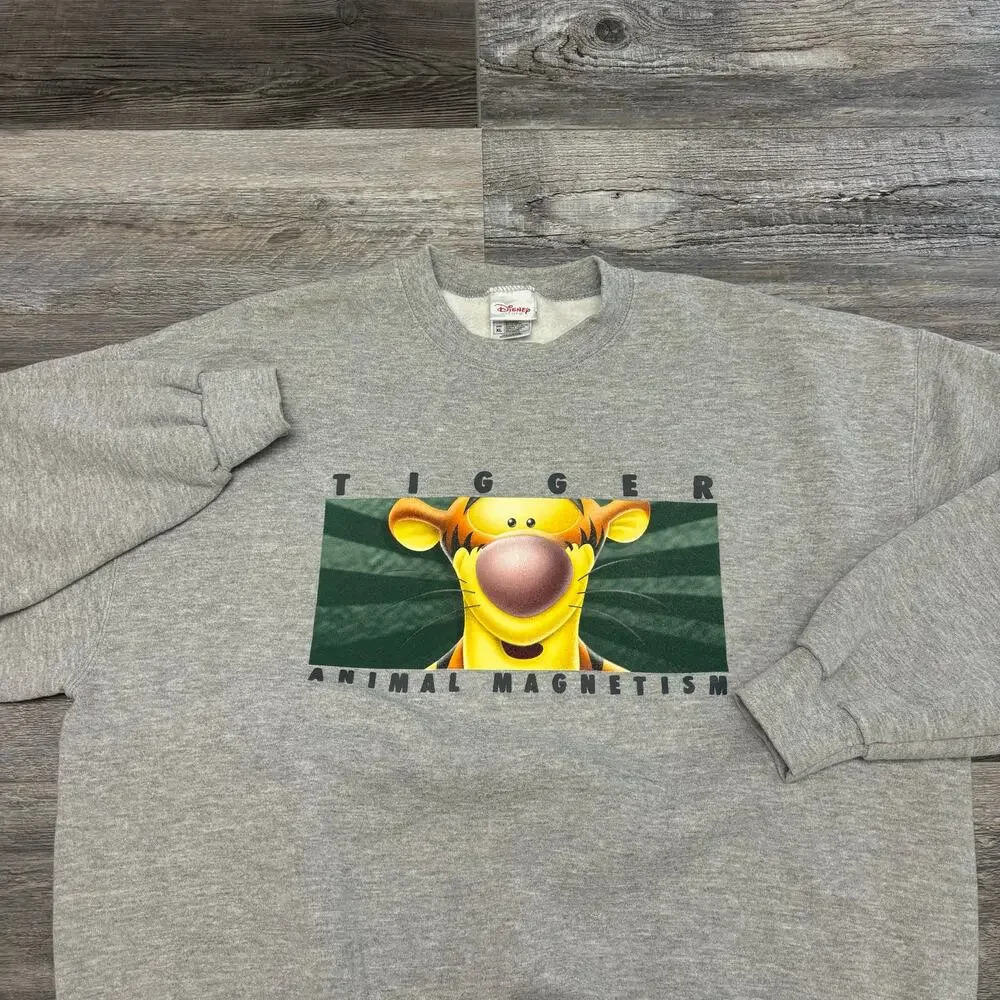 Vintage 90s Disney Store Tigger Animal Magnetism Gray Men XL Crewneck Sweatshirt